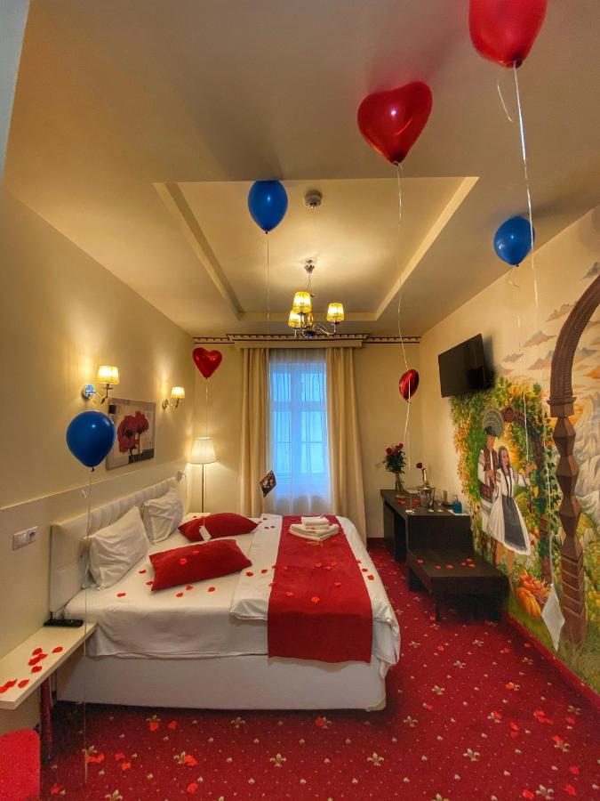 Top Royal Central Брашов Екстериор снимка