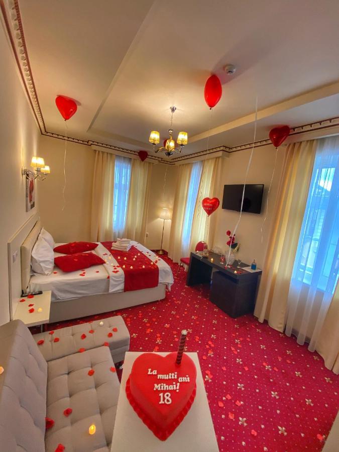 Top Royal Central Брашов Екстериор снимка